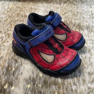 5 for $25🔥Marvel Spider-Man StrideRite Sneaker Boys Size 7.5W